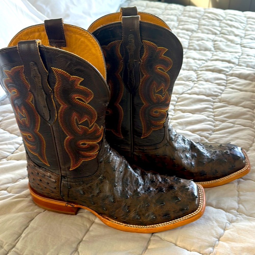 Tony Lama Ostrich boots!  Size 10 1/2D